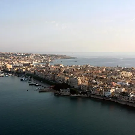 Ξενοδοχείο με διαμερίσματα Re Federico Boutique Hotel